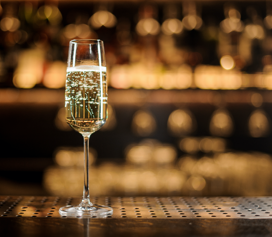Effervescenza e Percezione Aromatica: il contributo delle bollicine nello Champagne